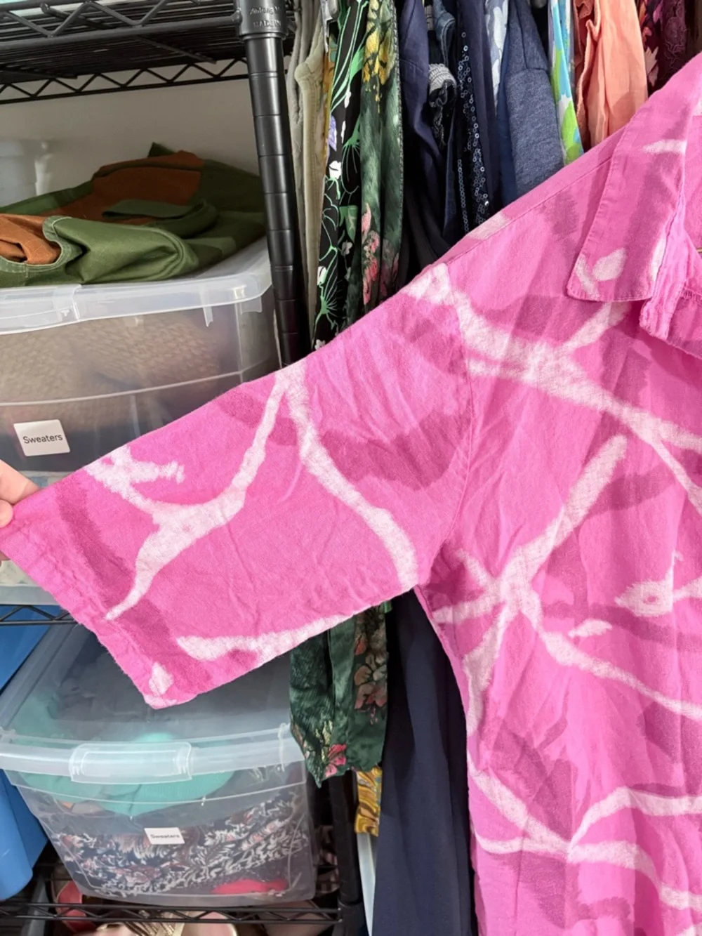Bright Pink Linen Button-Up Shirt with Brand Label - Picture 2 of 11